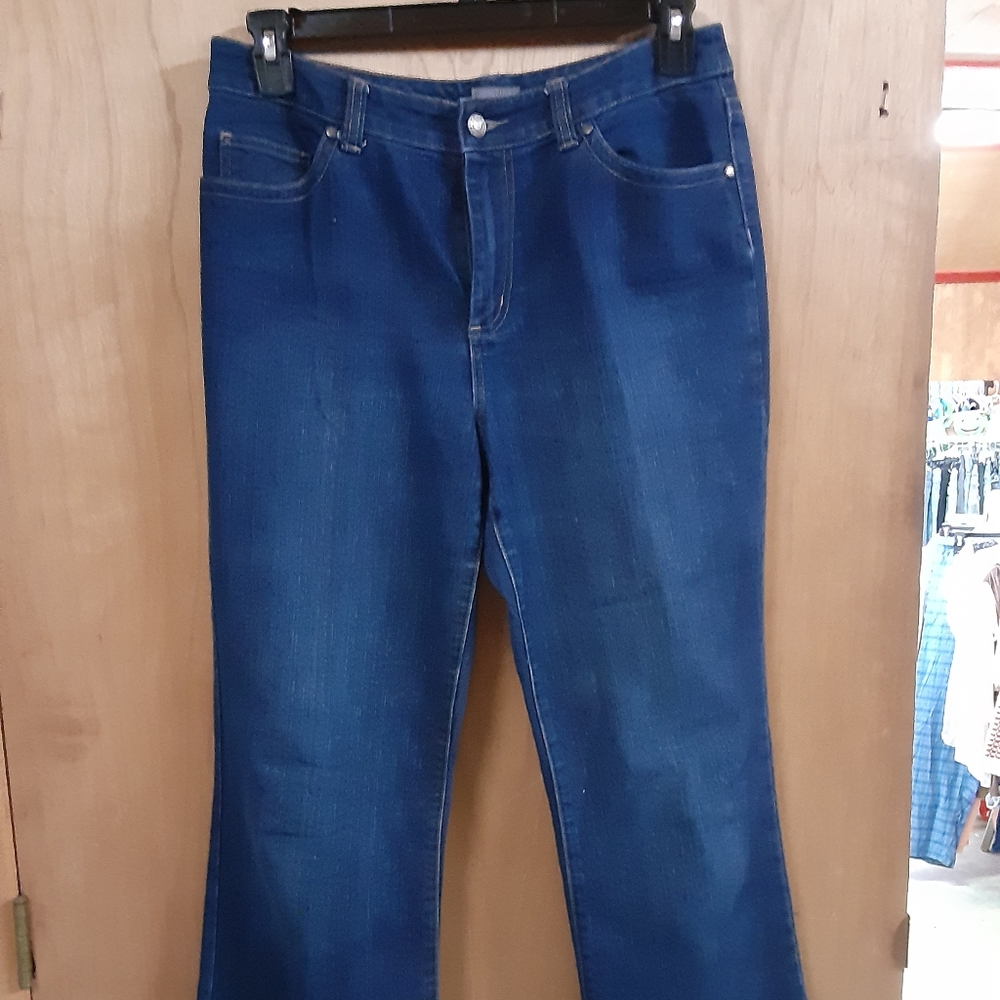 Addictions by Chico's Jeans  M 10